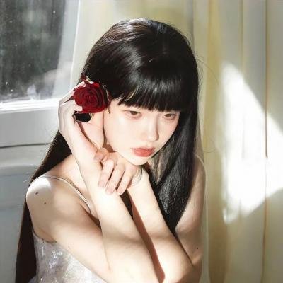 蓝天使海报